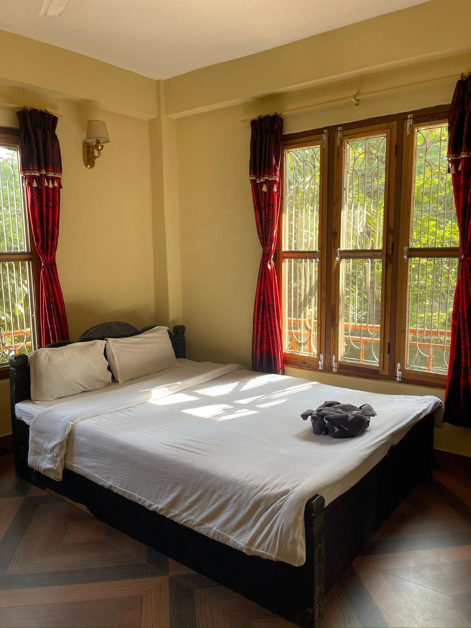 Tara Guesthouse - Sauraha,Chitwan Esterno foto